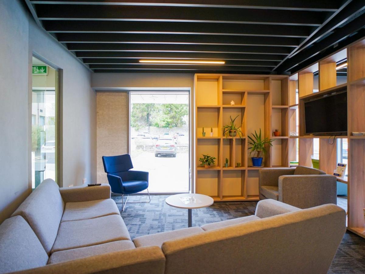 1 Bedroom Apartments, Studios And Ensuite Bedrooms With Shared Kitchen At Centro House In Stirling Luaran gambar