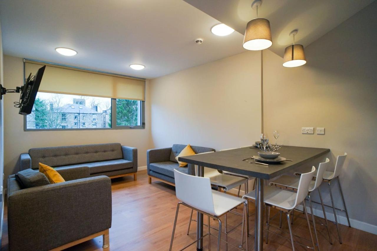 1 Bedroom Apartments, Studios And Ensuite Bedrooms With Shared Kitchen At Centro House In Stirling Luaran gambar